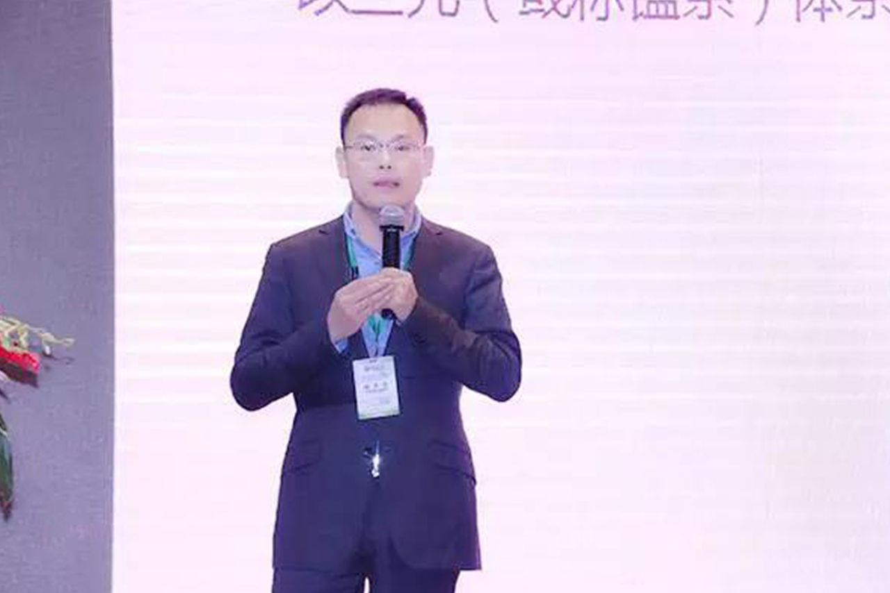 亿纬锂能赞助并出席第三届中国新能源汽车总工技术峰会暨第二届运营商与车企对接采购交流会3.jpg